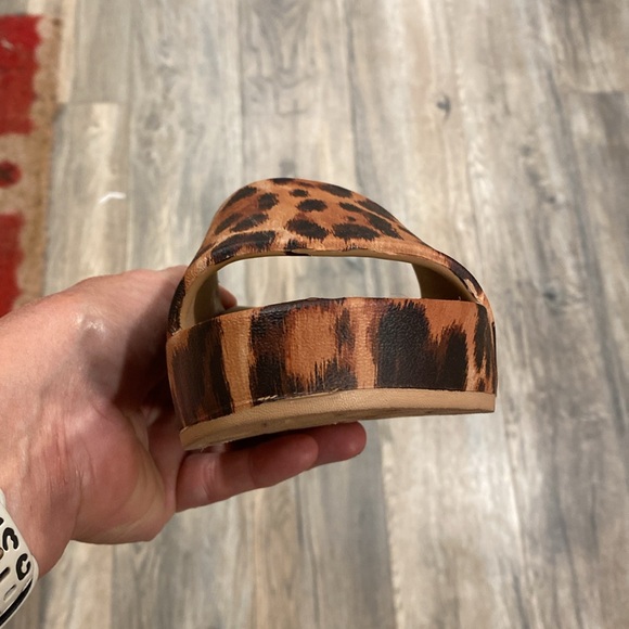 Yellow Box Brown Leopard Print Sandals-Torrey leopard - Picture 5 of 5